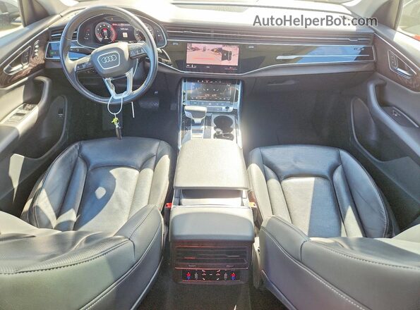 WA1EVAF16KD028615 2019 AUDI Q8 Серый Вид панели приборов