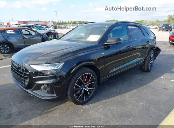 WA1EVBF10PD007126 2023 AUDI Q8 Black Передня ліва чверть