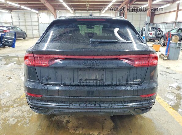 WA1EVBF15ND033170 2022 AUDI Q8 Black Widok z tyłu