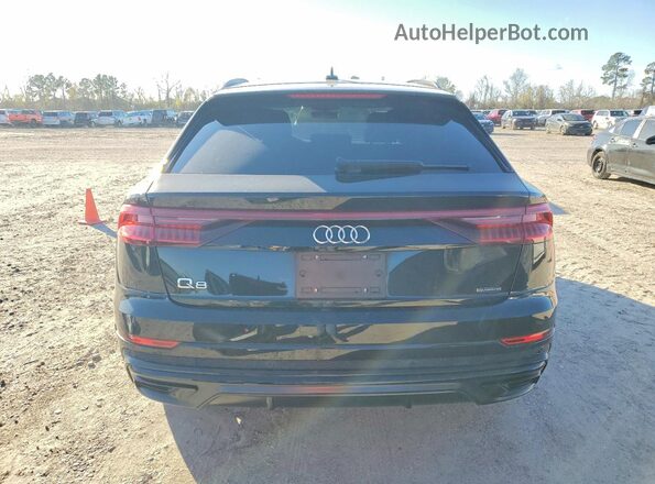 WA1EVBF17ND033218 2022 AUDI Q8 Черный Вид сзади