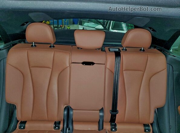 WA1EVBF18ND034667 2022 AUDI Q8 Белый Вид задних сидений