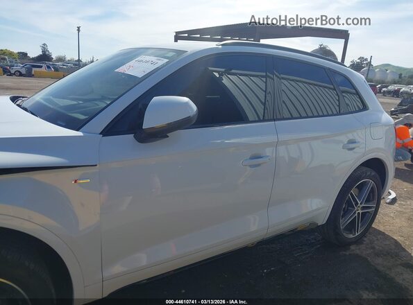 WA1F2AFY9P2039525 2023 AUDI Q5 White Widok wnętrza 360 stopni