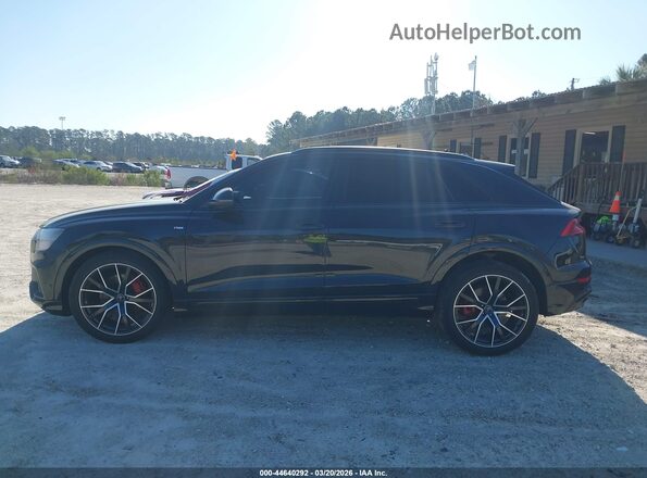 WA1FVAF1XLD020085 2020 AUDI Q8 Black Սալոնի 360 աստիճան տեսք