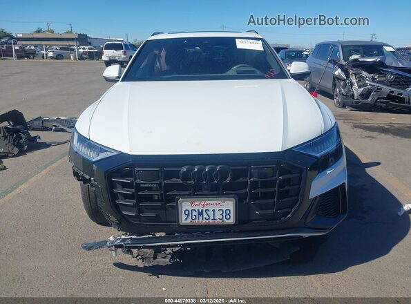 WA1FVBF19PD011034 2023 AUDI Q8 Белый Вид задней части салона