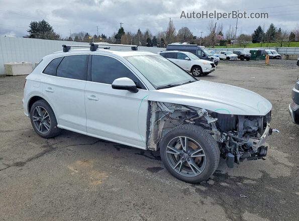 WA1G2AFY9L2061863 2020 AUDI Q5 Белый Передняя правая четверть