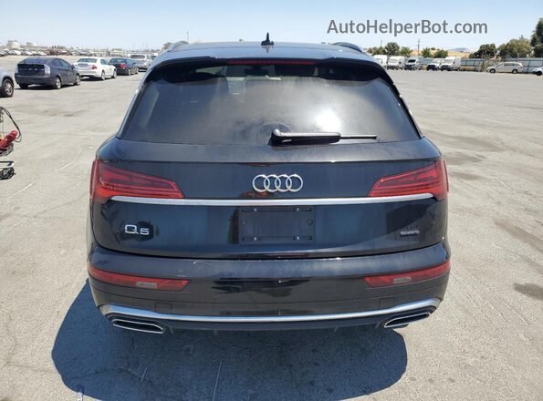 WA1GAAFY1N2079697 2022 AUDI Q5 Black Widok z tyłu