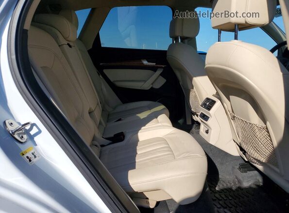 WA1GAAFY3N2033966 2022 AUDI Q5 Белый Вид задней части салона