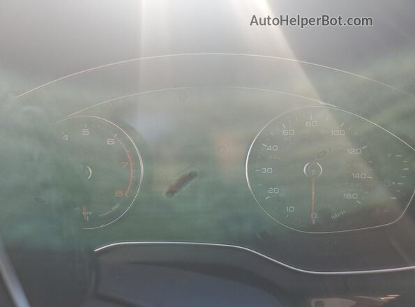 WA1GAAFY6P2139346 2023 AUDI Q5 White Vista del cuadro de instrumentos