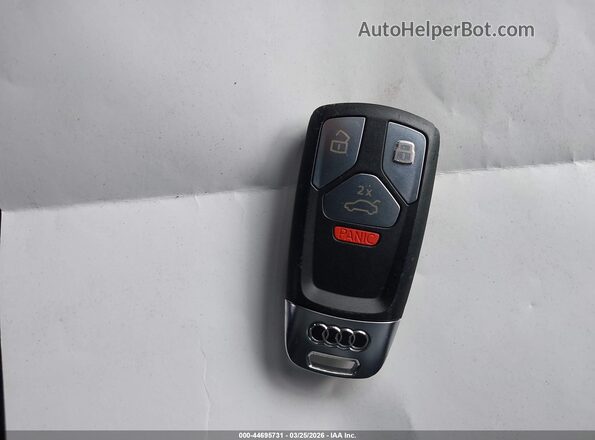 WA1GAAFYXN2099074 2022 AUDI Q5 Синий Вид панели приборов