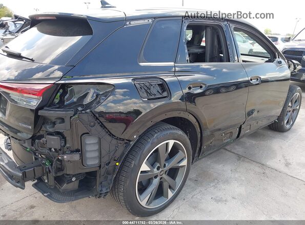 WA1H2BFZ8NP016907 2022 AUDI Q4 Black Front view