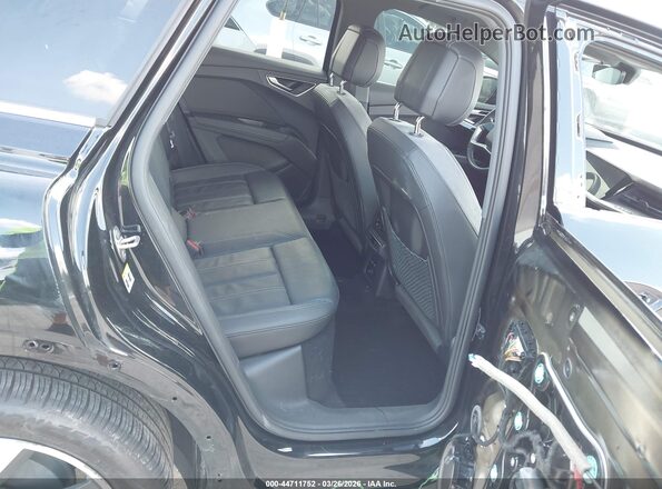 WA1H2BFZ8NP016907 2022 AUDI Q4 Black VIN sticker view