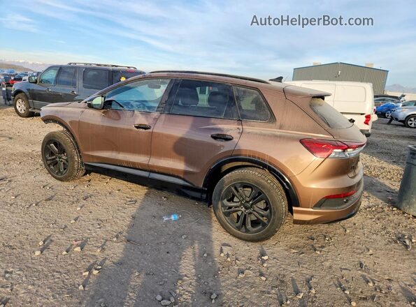 WA1H2BFZXNP048080 2022 AUDI Q4 Желто-коричневый Задняя левая четверть