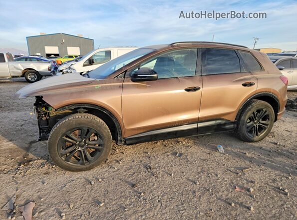 WA1H2BFZXNP048080 2022 AUDI Q4 Желто-коричневый Передняя левая четверть