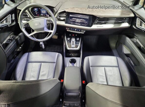WA1J2BFZ8NP042084 2022 AUDI Q4 Black წინა პანელის ხედი