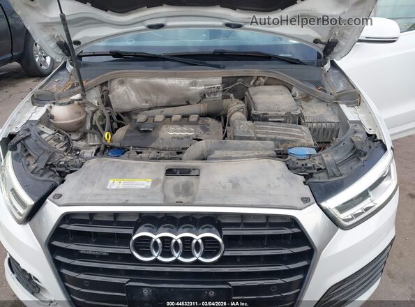 WA1JCCFS0JR010041 2018 AUDI Q3 White Вид ззаду