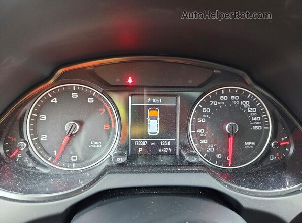 WA1L2AFP4HA045640 2017 AUDI Q5 Blue Սարքավորումների վահանակի տեսք