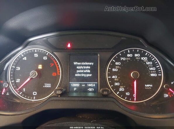 WA1L2AFP7GA149909 2016 AUDI Q5 White Vista de los asientos traseros