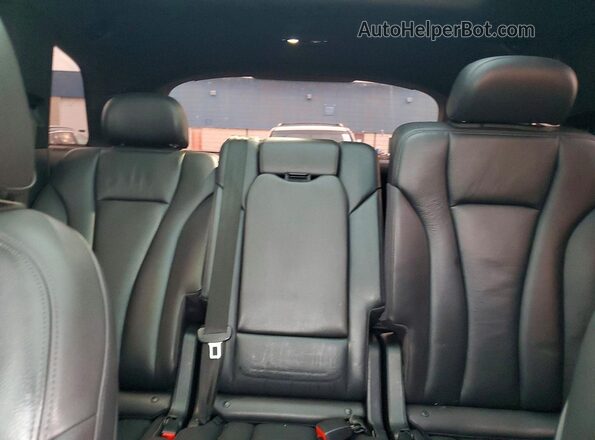 WA1LAAF73HD028197 2017 AUDI Q7 Белый Вид задних сидений