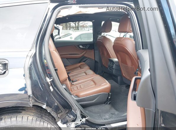 WA1LAAF73HD052127 2017 AUDI Q7 Dark Blue Вид наклейки з VIN-кодом