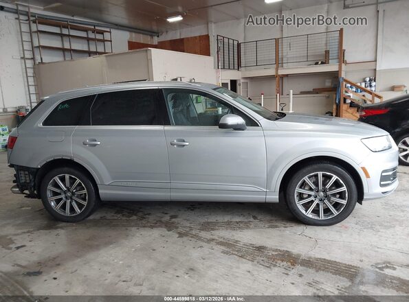 WA1LAAF75HD033398 2017 AUDI Q7 Silver Սալոնի 360 աստիճան տեսք