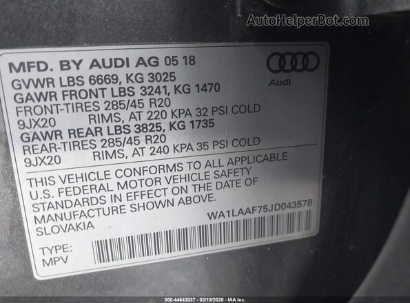 WA1LAAF75JD043578 2018 AUDI Q7 Gray Widok komory silnika