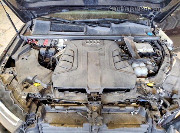 WA1LAAF79KD007474 2019 AUDI Q7 Black Engine compartment view