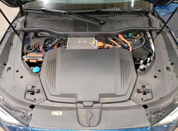 WA1LAAGE0NB008235 2022 AUDI E-TRON Blue Widok komory silnika