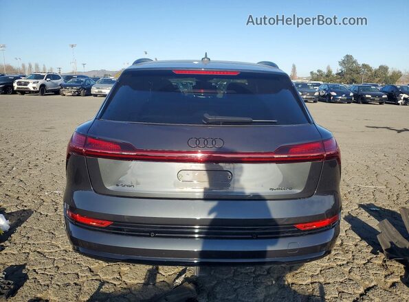 WA1LAAGE0PB024552 2023 AUDI E-TRON Угольный Вид сзади