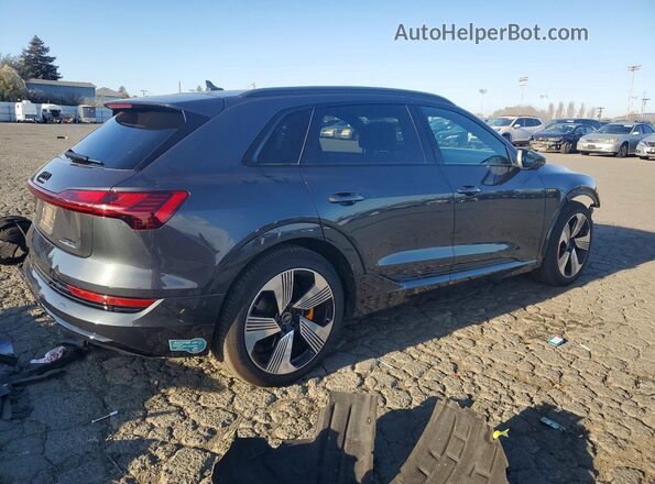 WA1LAAGE0PB024552 2023 AUDI E-TRON Угольный Задняя правая четверть