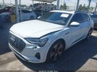 2022 Audi E-tron Premium Plus Quattro Белый vin: WA1LAAGE1NB013749