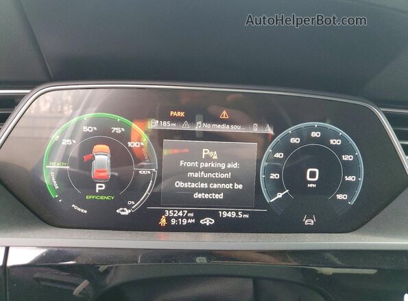 WA1LAAGE2NB033685 2022 AUDI E-TRON Silver Вид щитка приладів