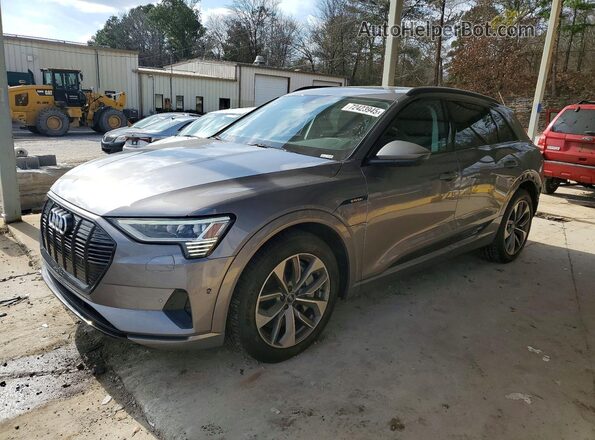 WA1LAAGE7MB015987 2021 AUDI E-TRON Серый Передняя левая четверть