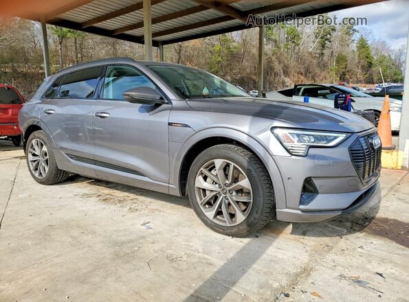 WA1LAAGE7MB015987 2021 AUDI E-TRON Серый Передняя правая четверть