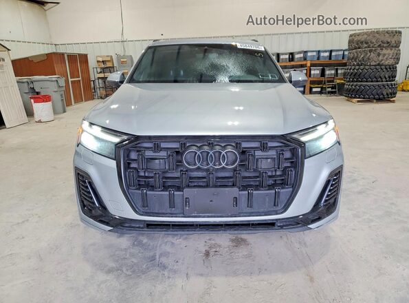 WA1LCBF7XSD015048 2025 AUDI Q7 Silver Widok z przodu