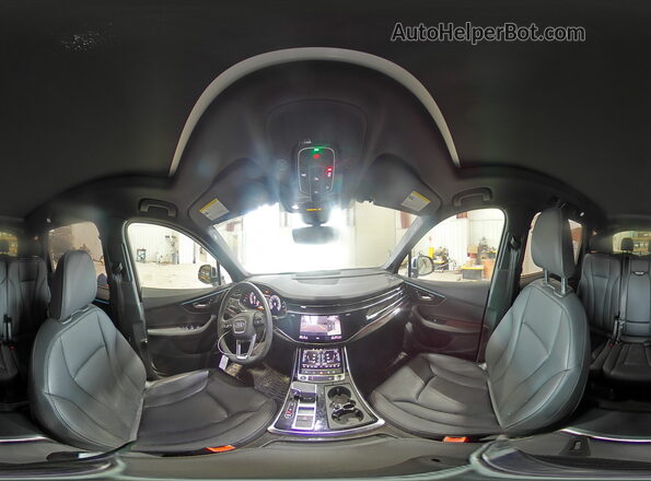WA1LCBF7XSD015048 2025 AUDI Q7 Silver Widok wnętrza 360 stopni