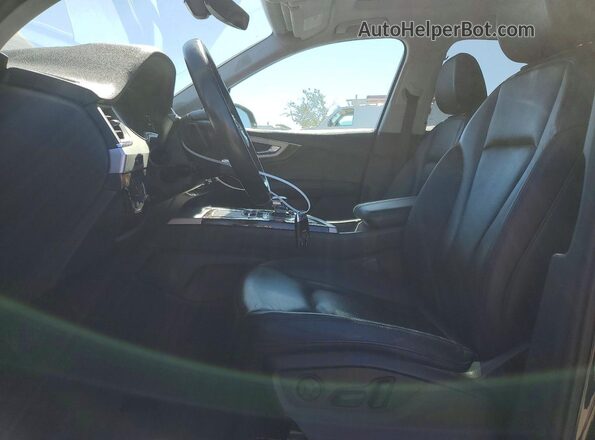WA1LHAF74KD040121 2019 AUDI Q7 Черный Вид салона спереди