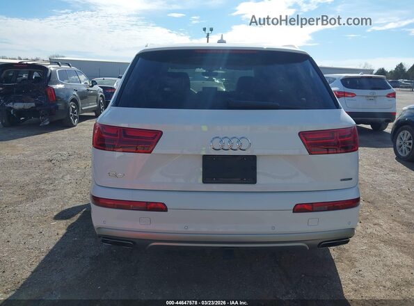 WA1LHAF75KD038474 2019 AUDI Q7 White 