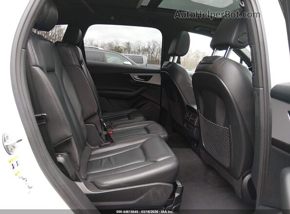 WA1LHAF79JD050612 2018 AUDI Q7 White Вид наклейки з VIN-кодом