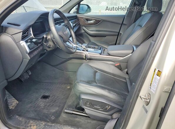 WA1LJBF71ND001033 2022 AUDI Q7 Beige Вид салону спереду