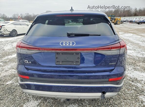 WA1LUBFZ1RP045918 2024 AUDI Q4 Blue უკანა ხედი