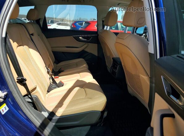 WA1LXAF77LD010261 2020 AUDI Q7 Синий Вид задней части салона