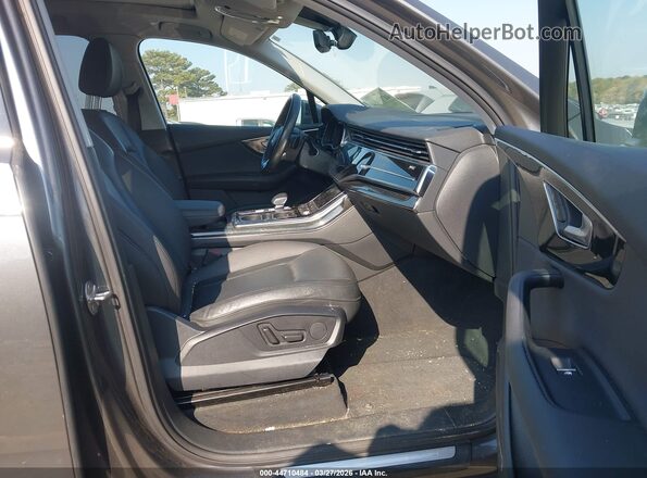 WA1LXBF77ND010754 2022 AUDI Q7 Gray Vista interior delantera