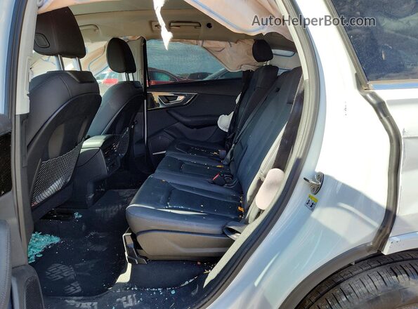 WA1LXBF77PD007095 2023 AUDI Q7 Белый Вид задних сидений