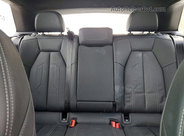 WA1M2AFZ4PP072256 2023 AUDI Q4 Черный Вид задних сидений