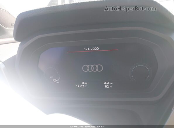 WA1MUBFZ8RP046049 2024 AUDI Q4 Черный Вид задних сидений