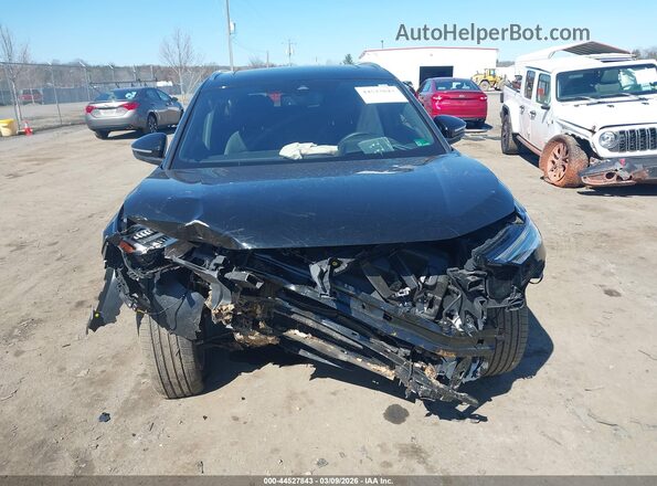 WA1MUBFZ8RP046049 2024 AUDI Q4 Черный Вид спереди