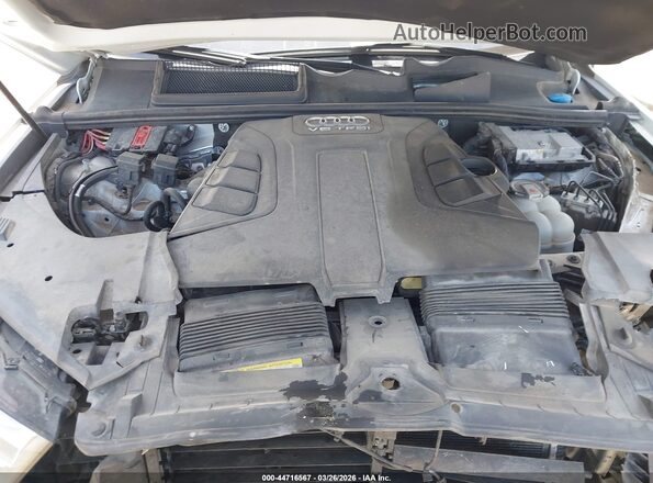 WA1VAAF71JD045840 2018 AUDI Q7 White Widok z tyłu