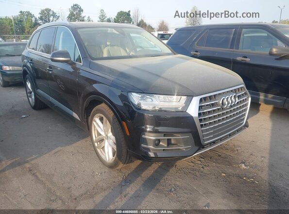 WA1VAAF71JD047975 2018 AUDI Q7 Черный Передняя правая четверть
