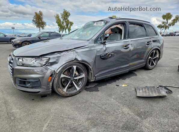 WA1VAAF73KD019032 2019 AUDI Q7 Gray Vista tres cuartos delantera izquierda