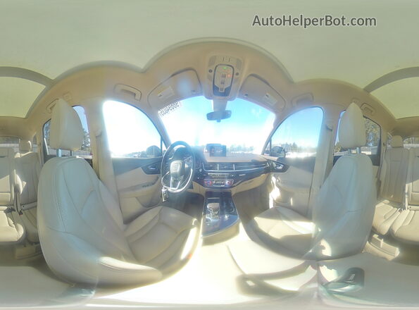 WA1VAAF73KD046960 2019 AUDI Q7 White 